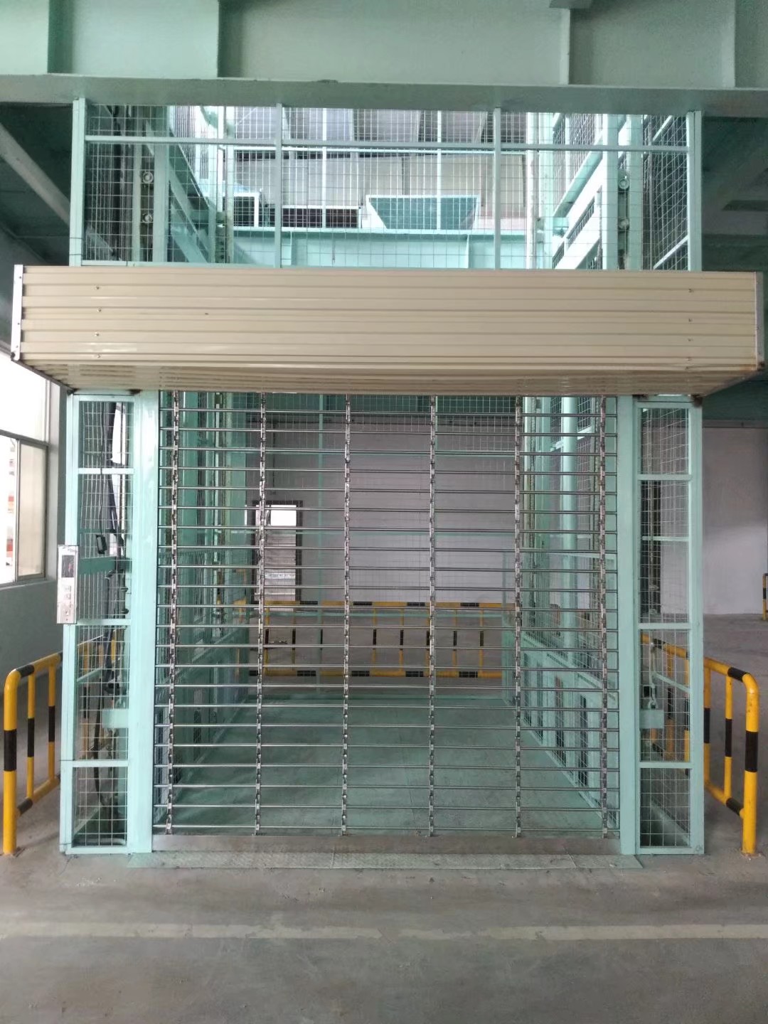 室內(nèi)升降貨梯